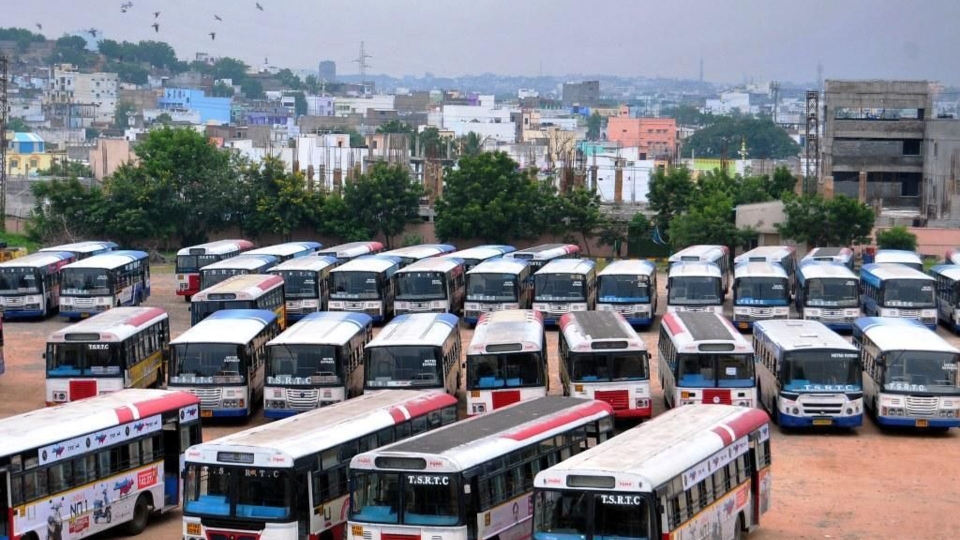 కుషాయిగూడ ఆర్టీసీ డిపోలో సందడి.. యూనియన్ క్యాలెండర్ ఆవిష్కరణ!